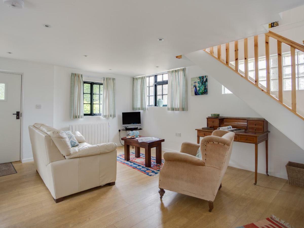 Little England Cottage Milborne Saint Andrew Екстериор снимка